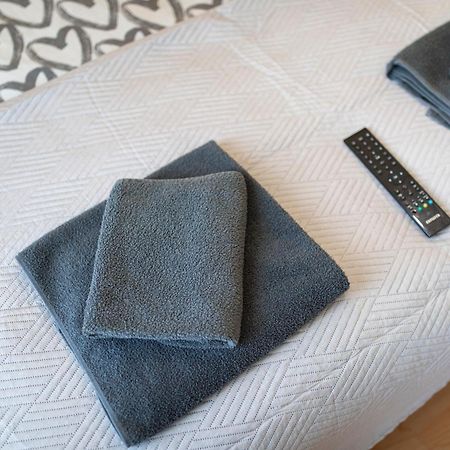 Lucsony Apartman Mosonmagyaróvár Buitenkant foto