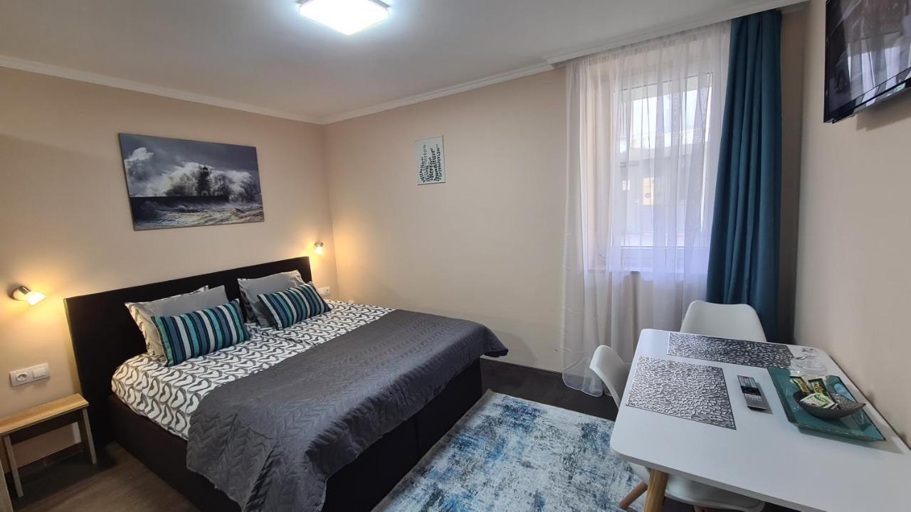 Lucsony Apartman Mosonmagyaróvár Buitenkant foto