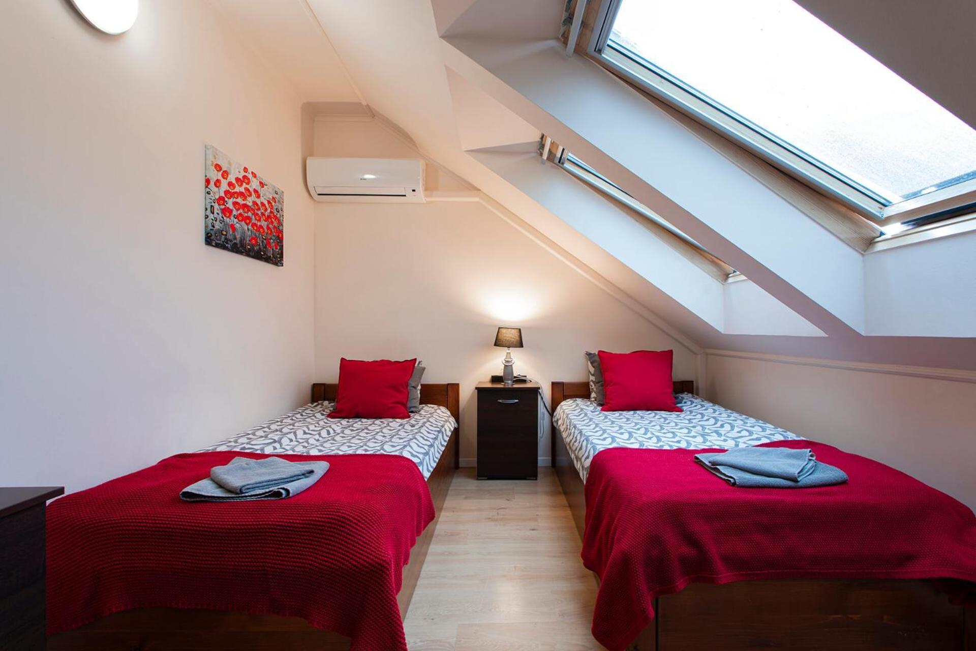 Lucsony Apartman Mosonmagyaróvár Buitenkant foto